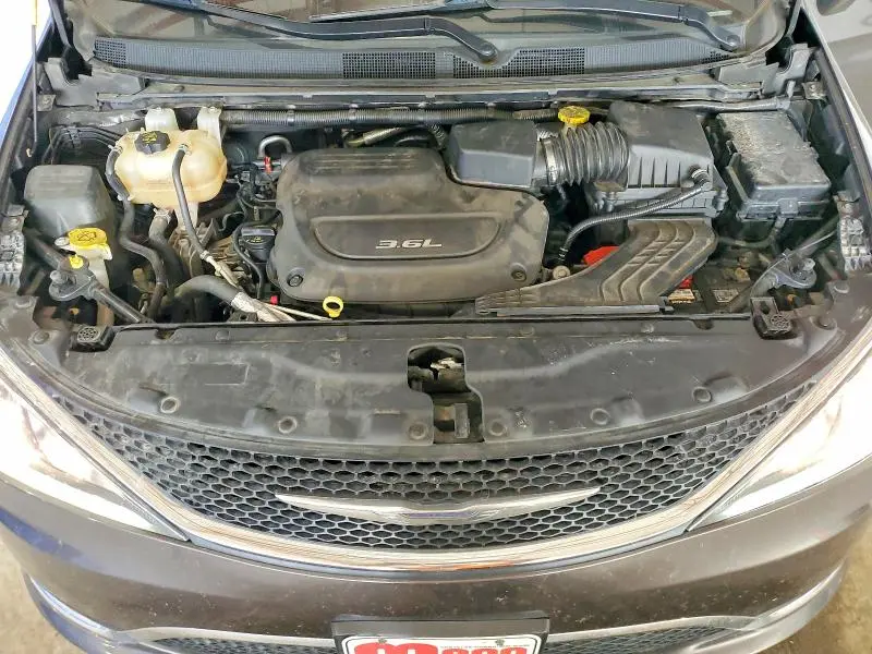 2017 CHRYSLER PACIFICA TOURING L PLUS  