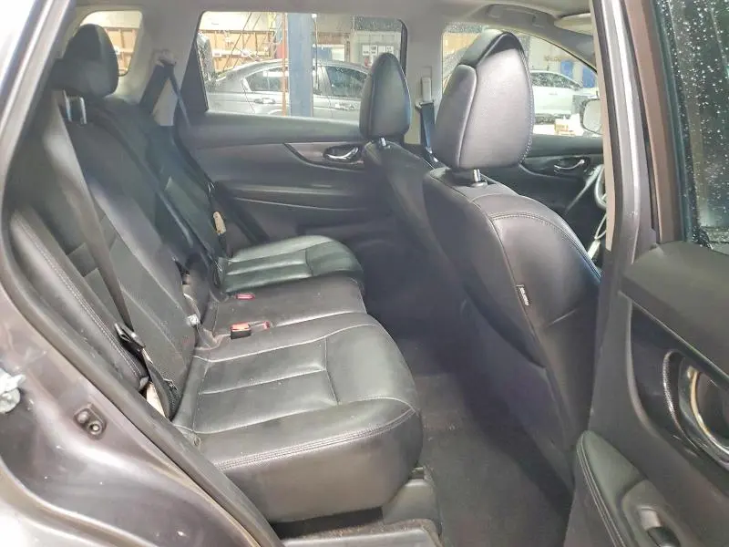 2016 NISSAN ROGUE SL  