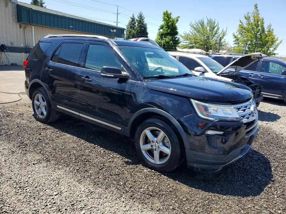 2019 FORD EXPLORER XLT  