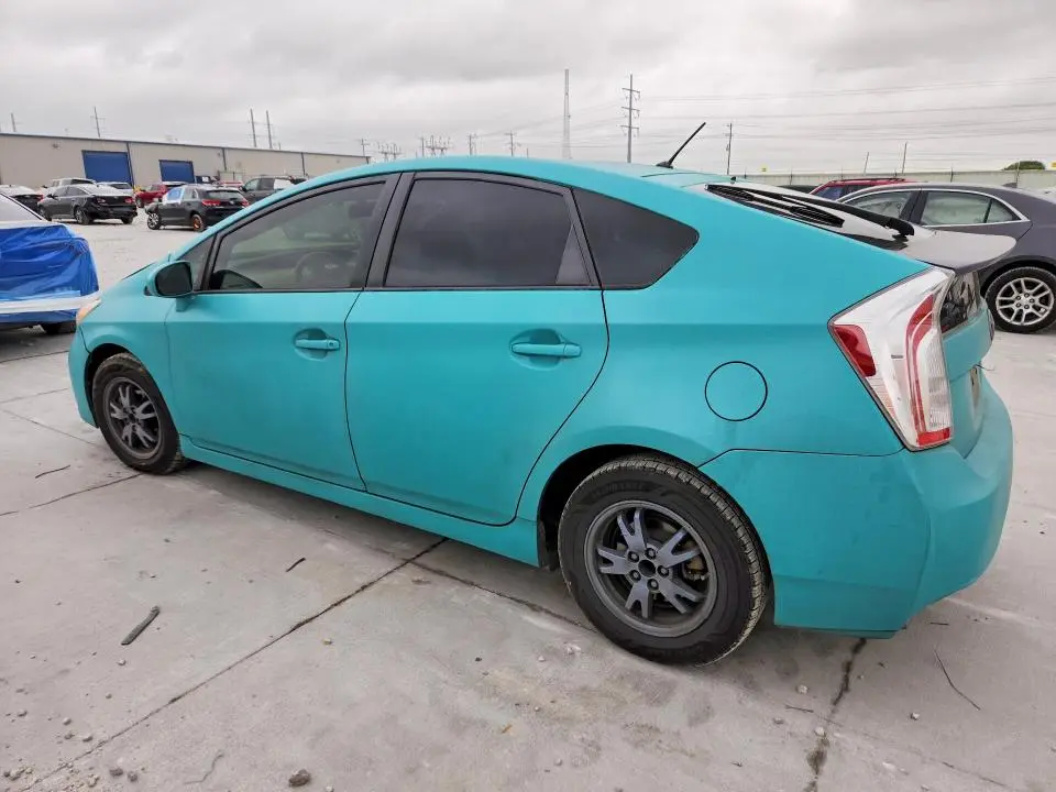 2012 TOYOTA PRIUS TWO  