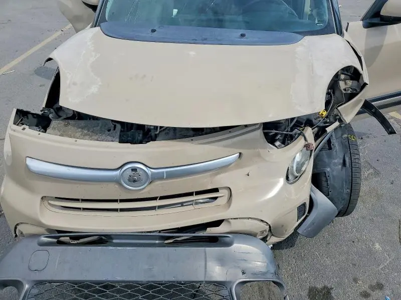 2014 FIAT 500L TREKKING  