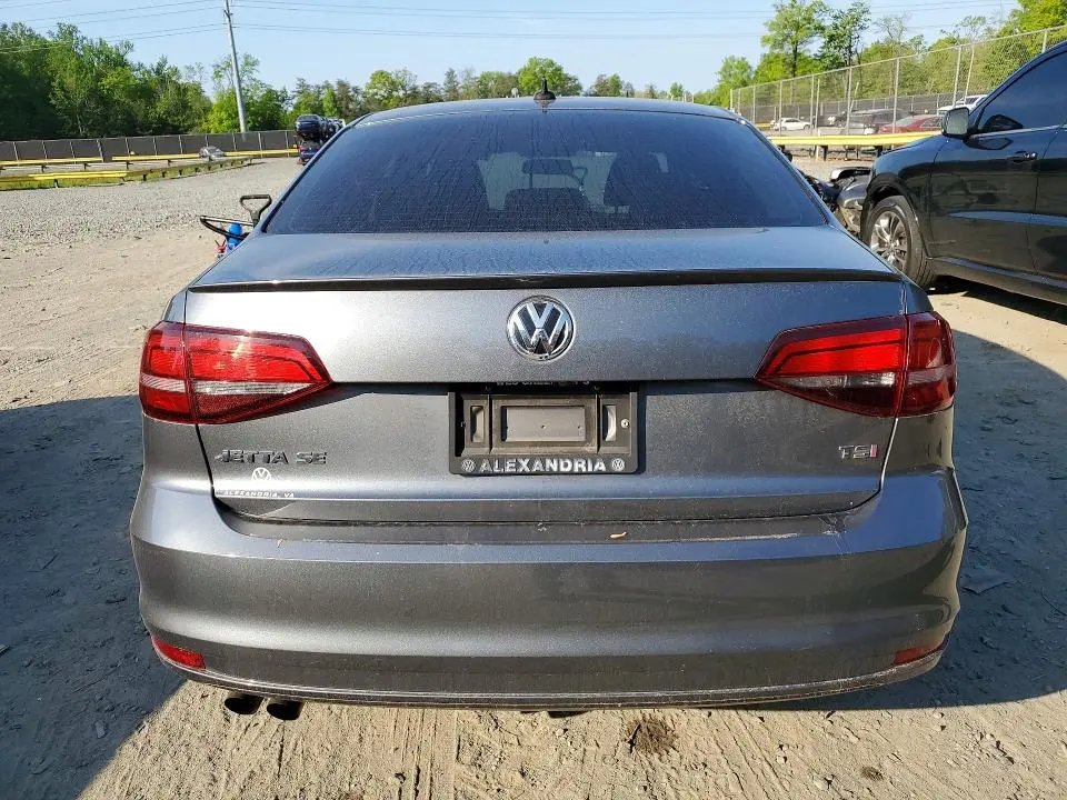 2017 VOLKSWAGEN JETTA SE  