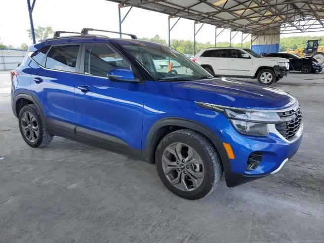 2024 KIA SELTOS S  