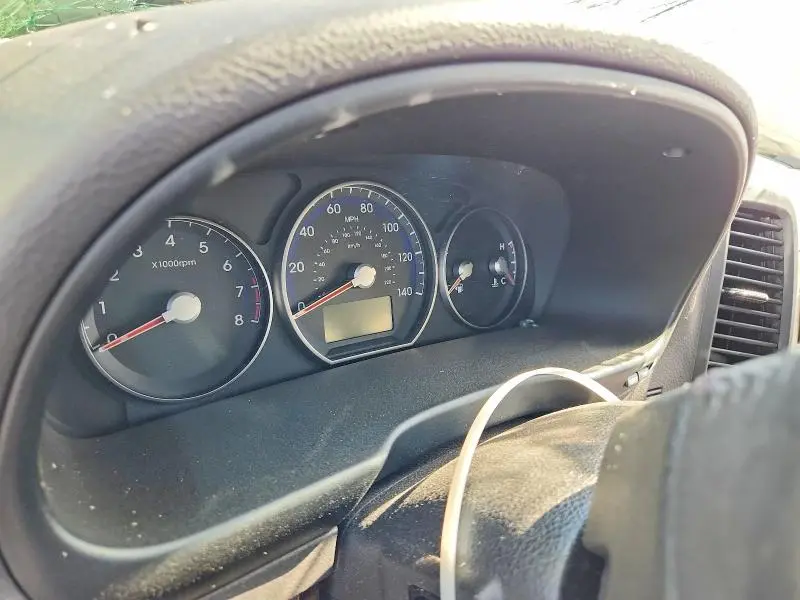 2012 HYUNDAI SANTA FE SE  