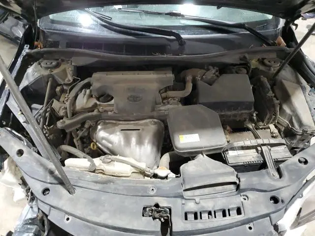 2016 TOYOTA CAMRY LE  