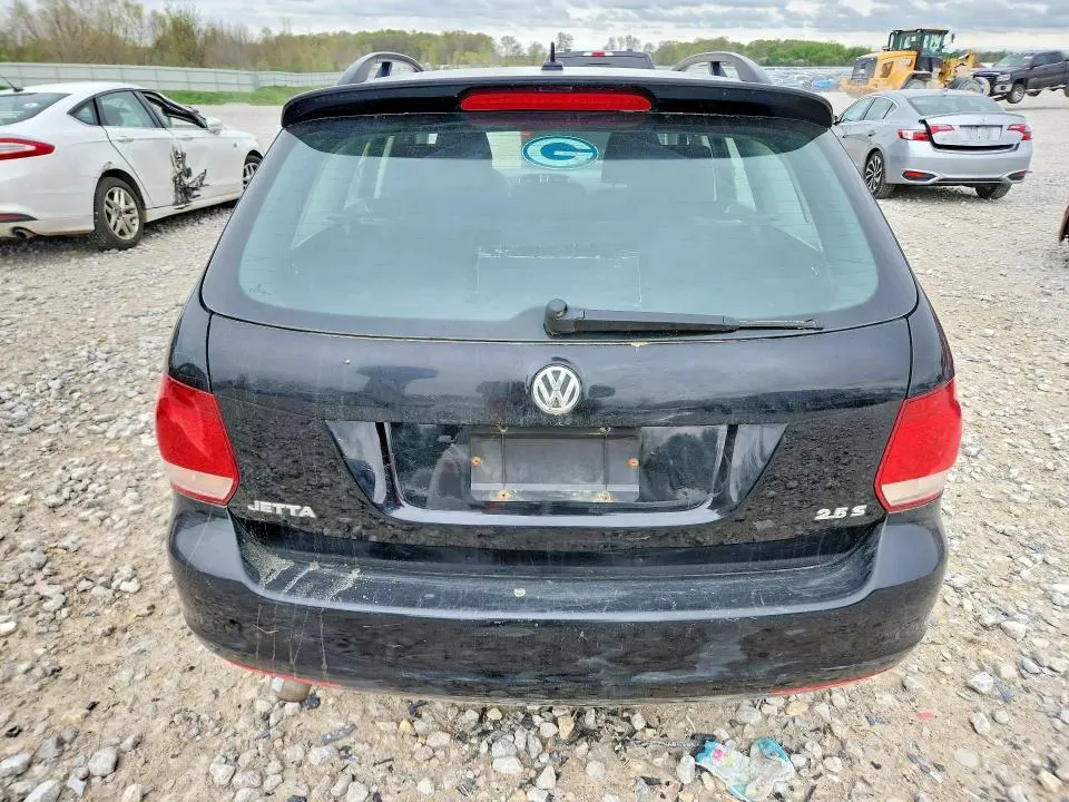 2013 VOLKSWAGEN JETTA S  
