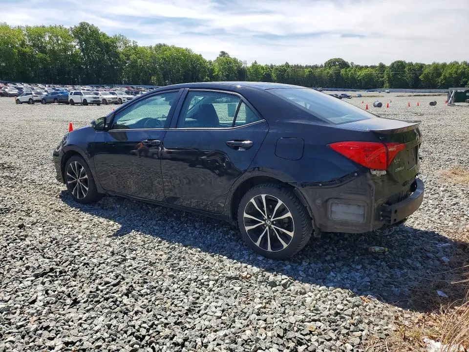 2017 TOYOTA COROLLA SE  