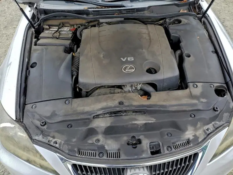 2011 LEXUS IS 250  