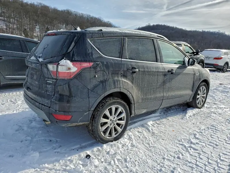 2017 FORD ESCAPE TITANIUM  