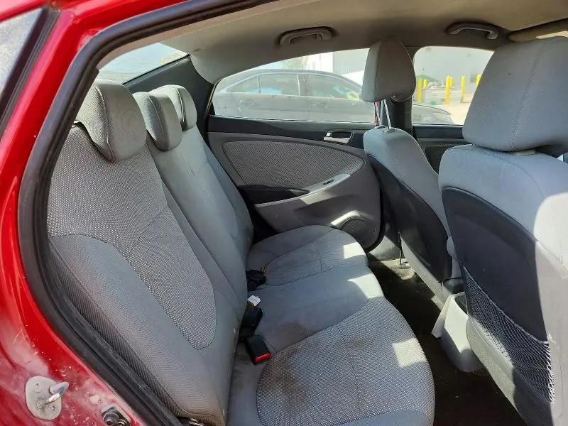 2013 HYUNDAI ACCENT GLS  