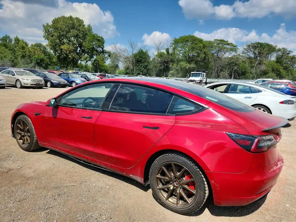 2022 TESLA MODEL 3   