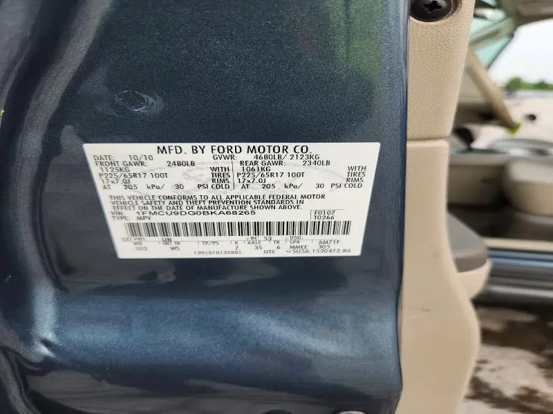2011 FORD ESCAPE XLT  