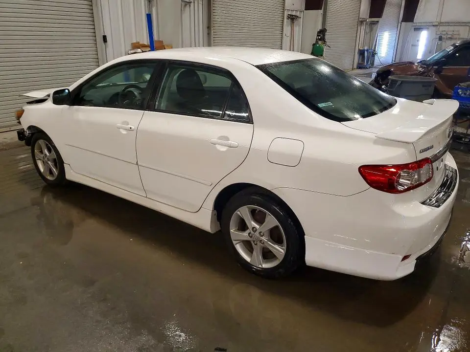 2013 TOYOTA COROLLA S  