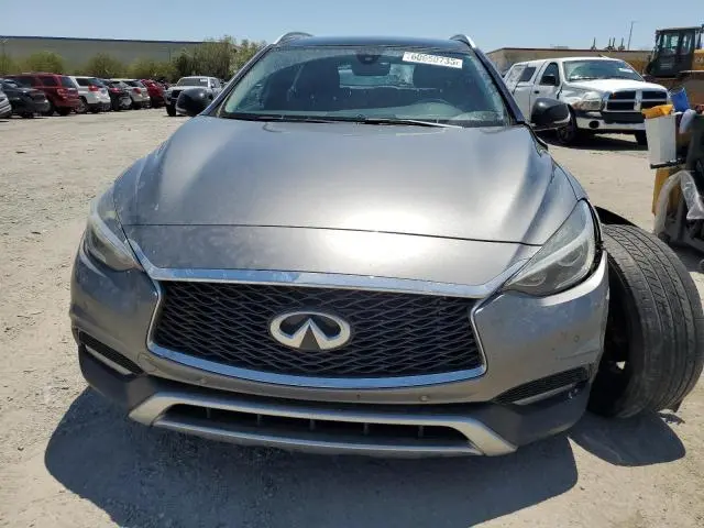 2017 INFINITI QX30 BASE  