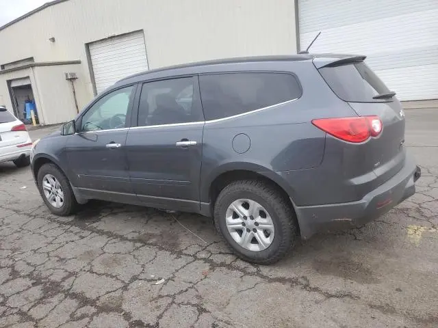 2010 CHEVROLET TRAVERSE LT  