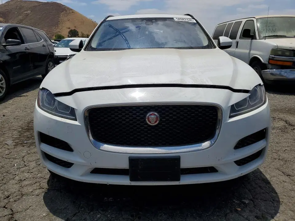 2017 JAGUAR F-PACE PREMIUM  