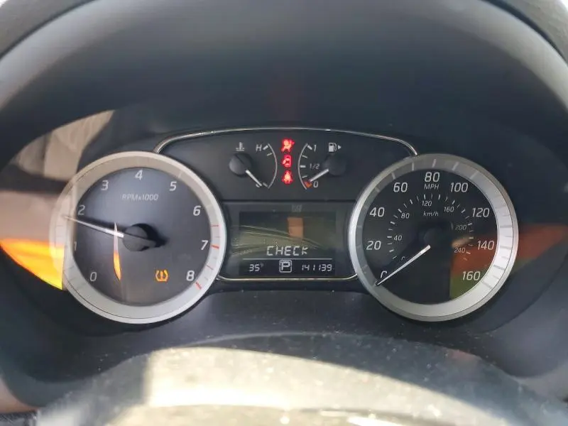 2015 NISSAN SENTRA SV  