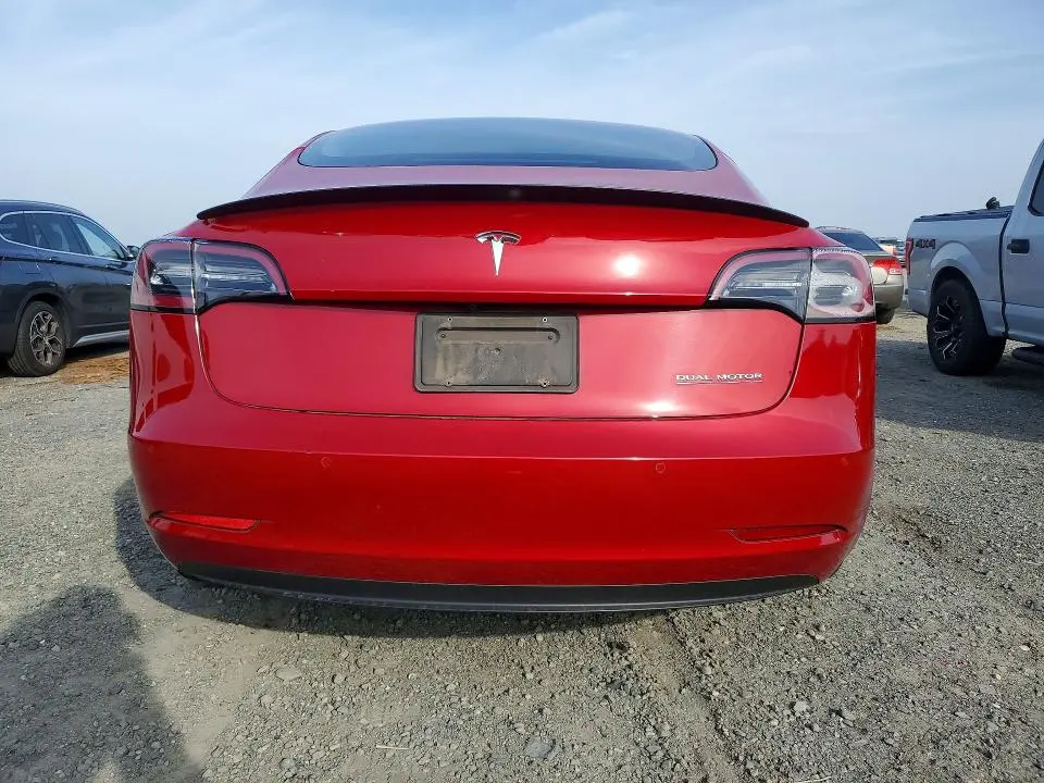 2021 TESLA MODEL 3   