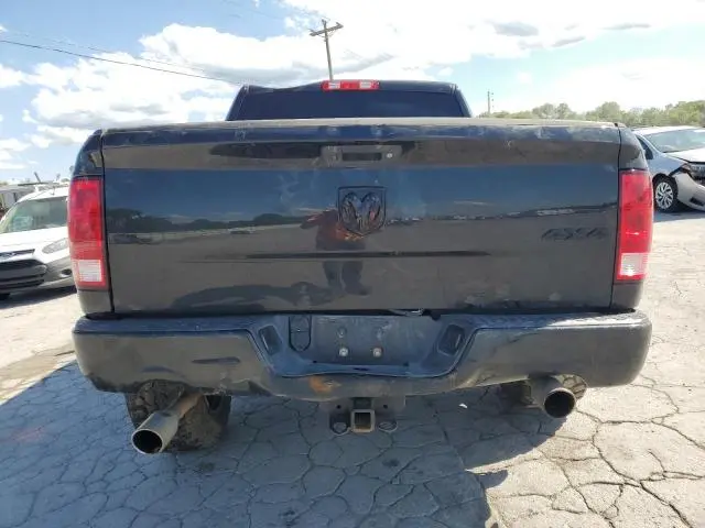 2017 RAM 1500 ST
