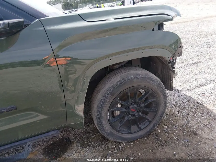 2022 TOYOTA TUNDRA SR5