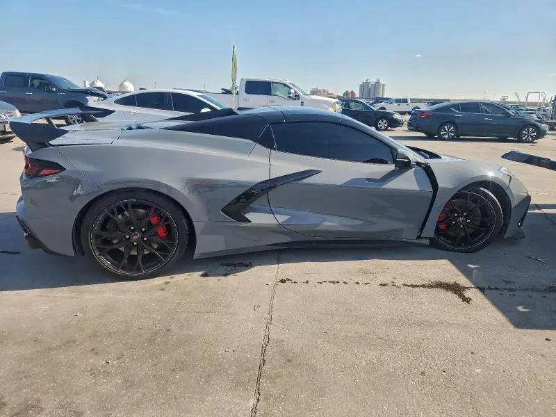 2025 CHEVROLET CORVETTE STINGRAY 2LT  