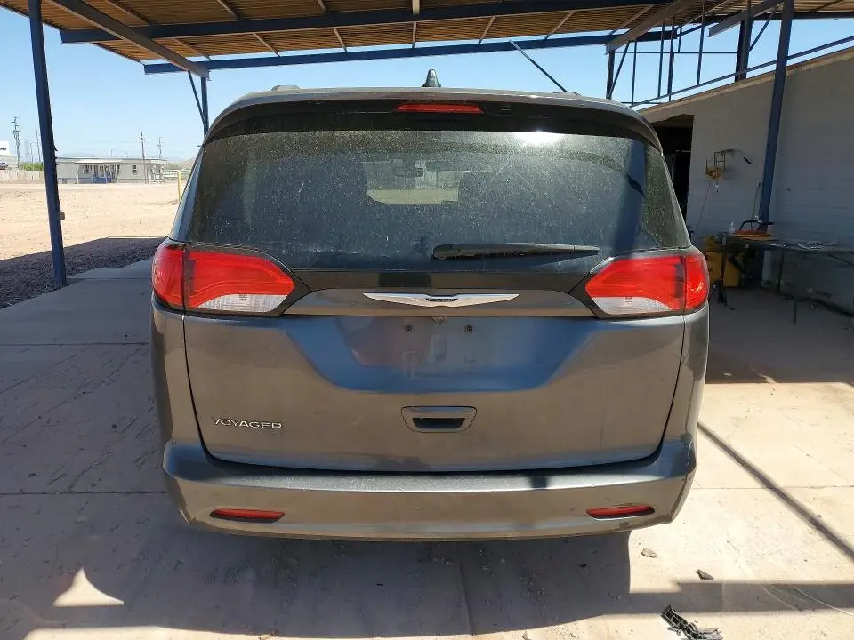 2021 CHRYSLER VOYAGER LXI  
