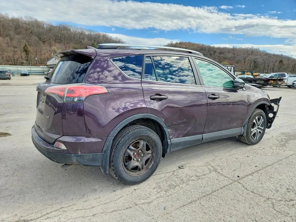 2016 TOYOTA RAV4 LE  