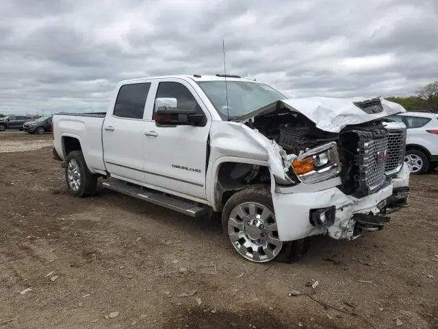 2017 GMC SIERRA K2500 DENALI  