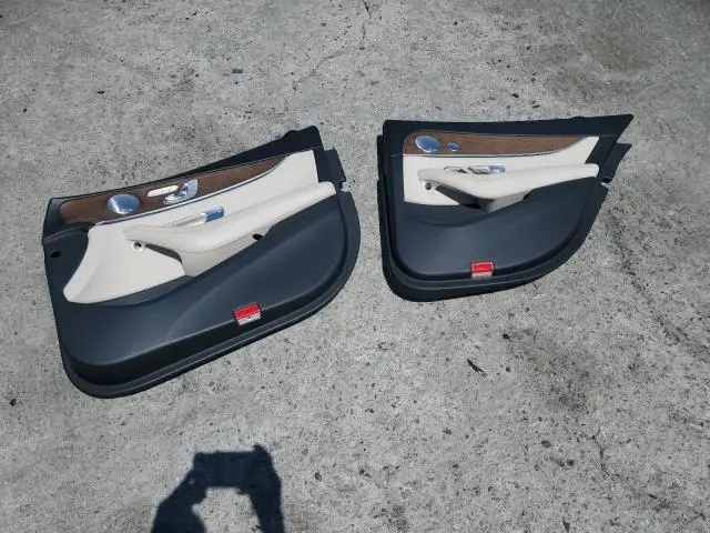 2018 MERCEDES-BENZ E 300