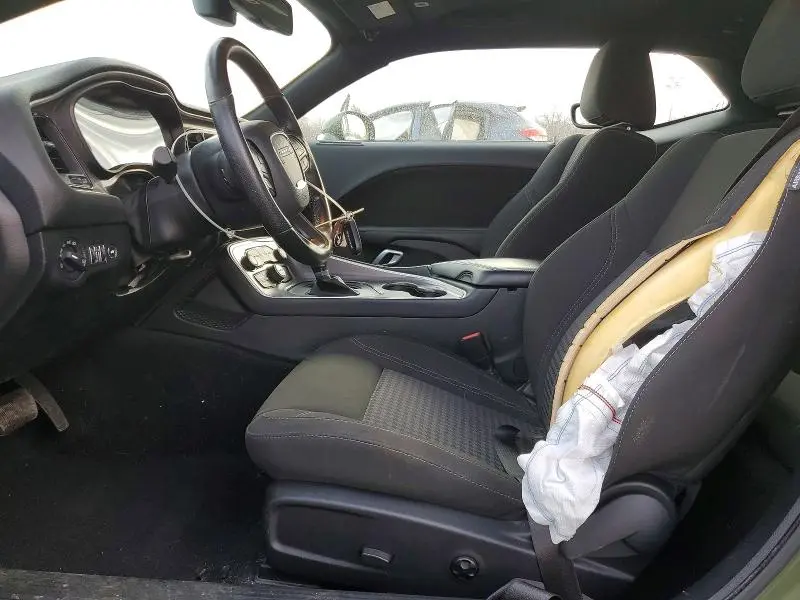 2021 DODGE CHALLENGER SXT  