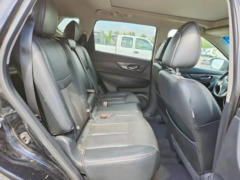 2015 NISSAN ROGUE SL  