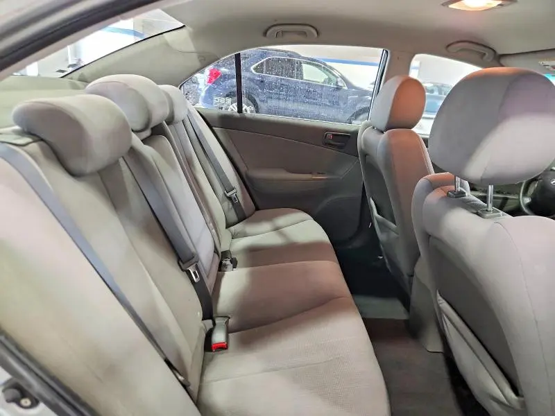 2010 HYUNDAI SONATA GLS  