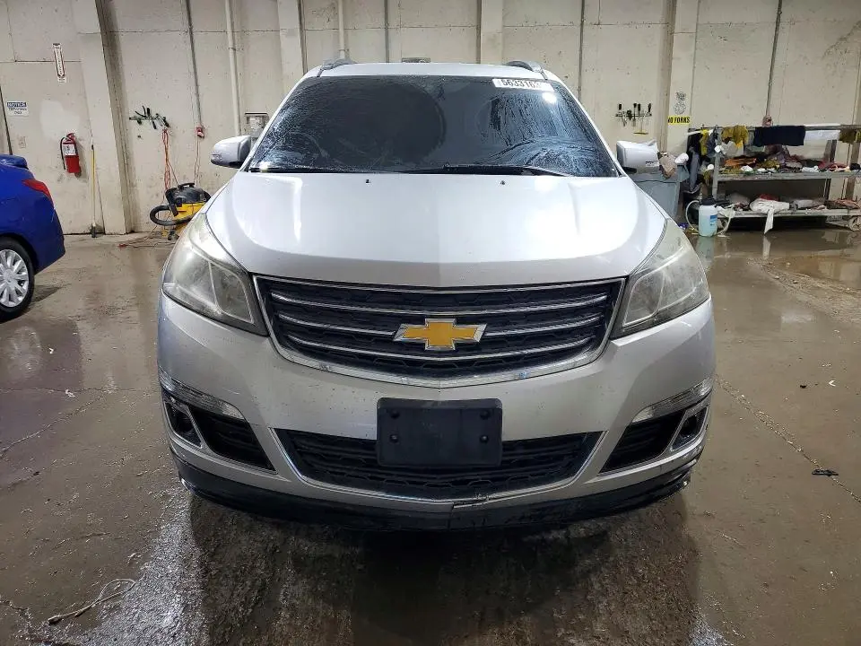 2015 CHEVROLET TRAVERSE LT  