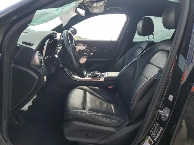 2017 MERCEDES-BENZ GLC 300