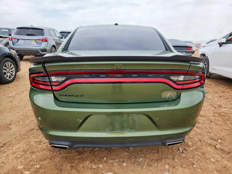 2021 DODGE CHARGER SXT  