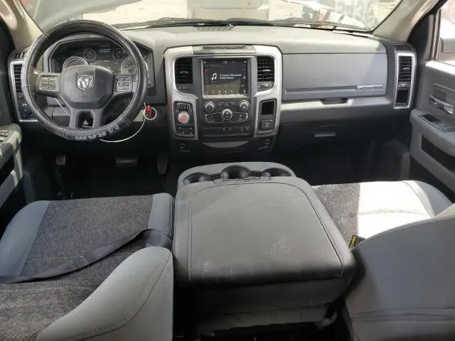 2019 RAM 1500 CLASSIC SLT  