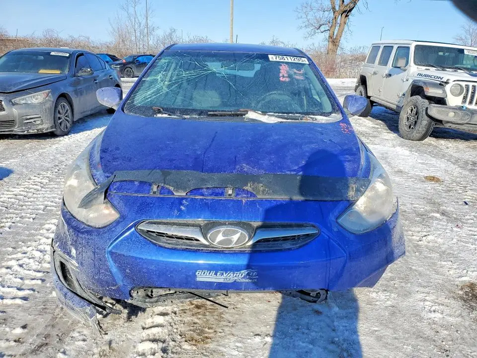2013 HYUNDAI ACCENT GLS  