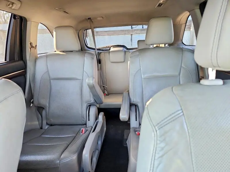 2014 TOYOTA HIGHLANDER LIMITED  