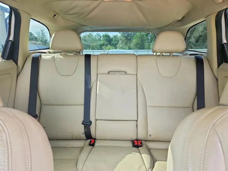 2014 VOLVO XC60 3.2  
