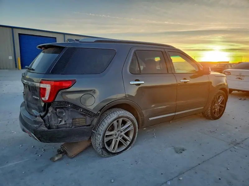 2016 FORD EXPLORER XLT  