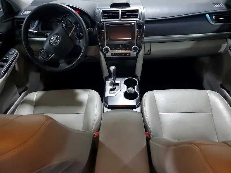 2014 TOYOTA CAMRY LE  