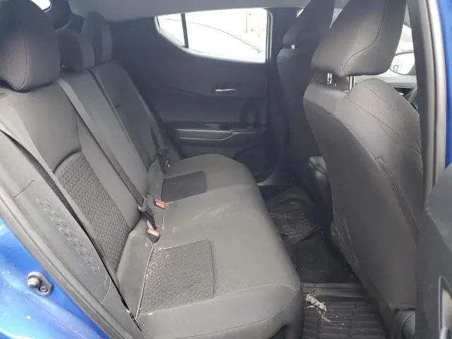 2020 TOYOTA C-HR XLE  