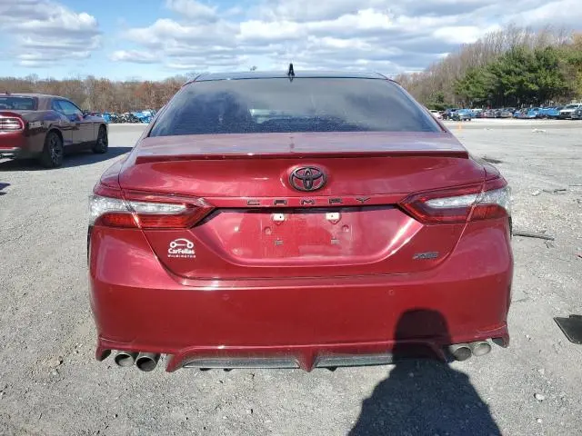 2018 TOYOTA CAMRY XSE  
