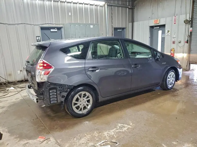 2016 TOYOTA PRIUS V   