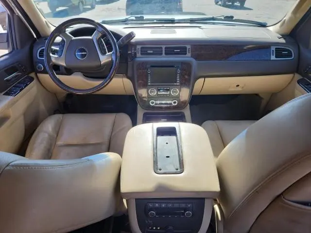 2010 GMC YUKON DENALI  