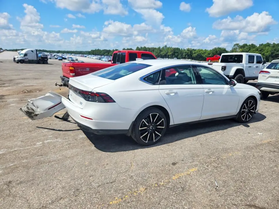 2025 HONDA ACCORD TOURING HYBRID  