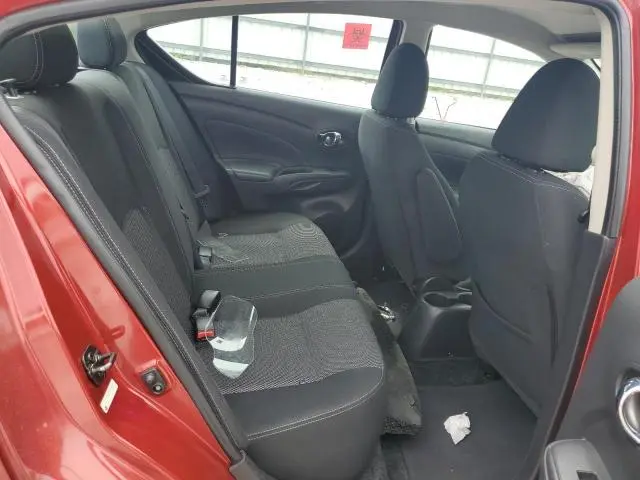 2017 NISSAN VERSA S  