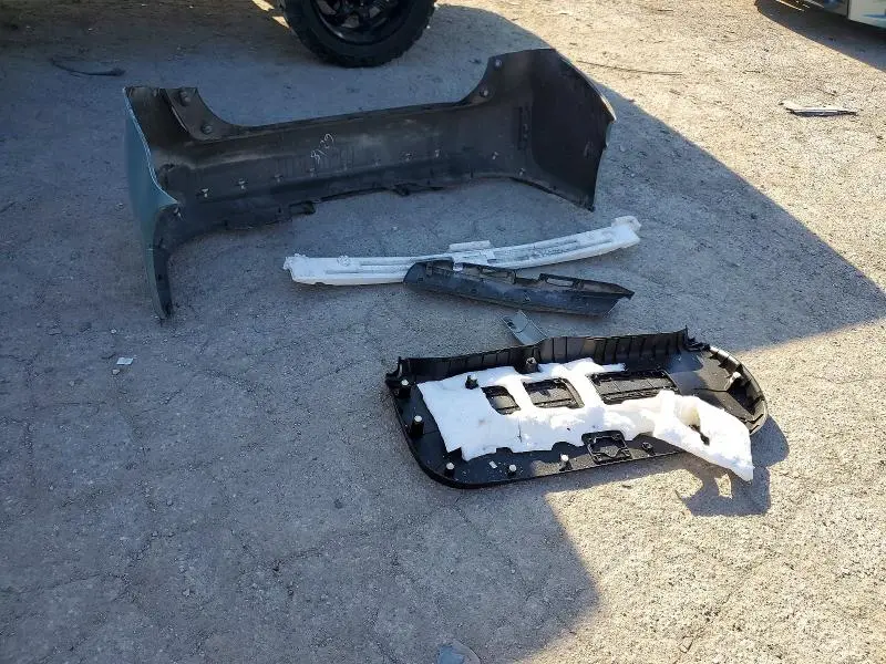2016 TOYOTA PRIUS V THREE  