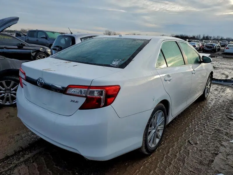 2014 TOYOTA CAMRY L  