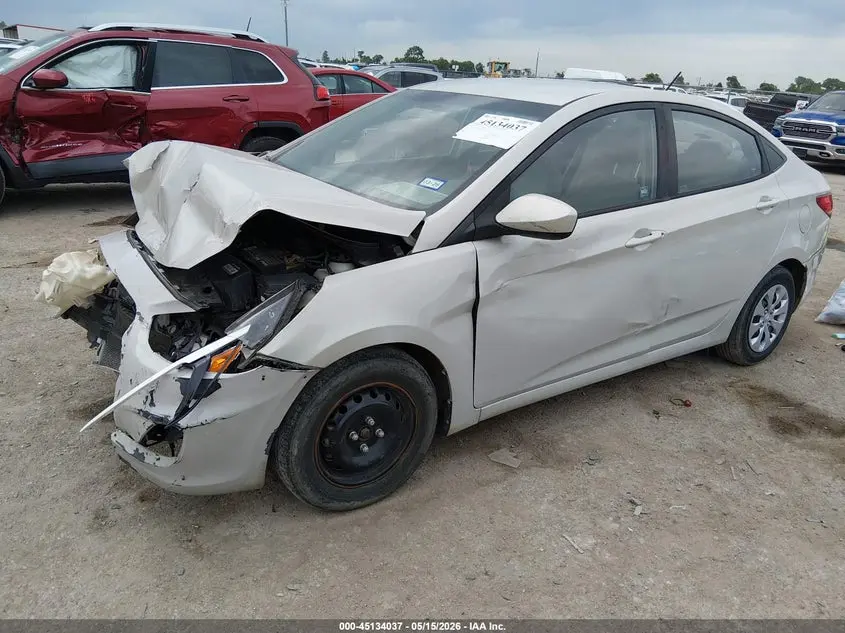 2016 HYUNDAI ACCENT SE